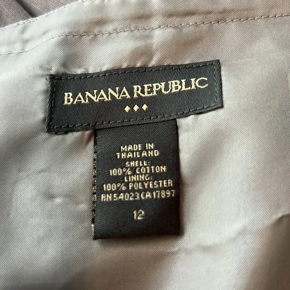 Banana Republic Factory gray cotton pleated skirt size 12